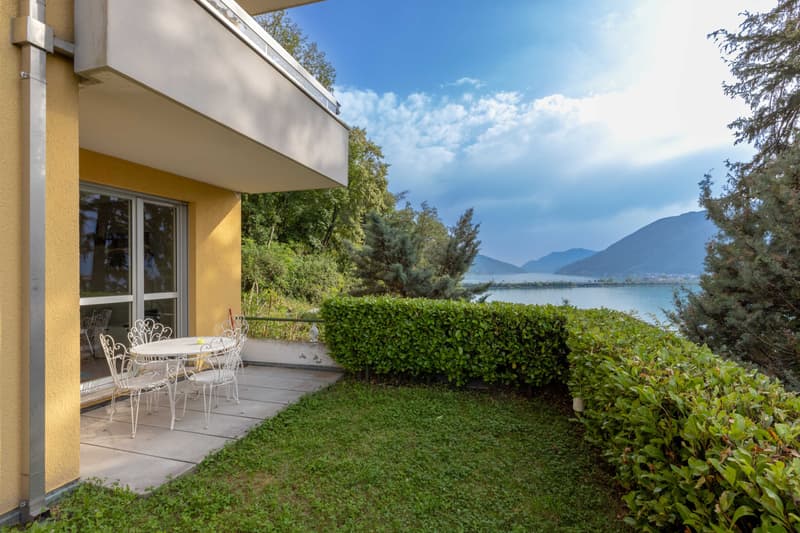 STUPENDO 2.5 LOCALI VISTA LAGO CON GIARDINO A BISSONE (2)