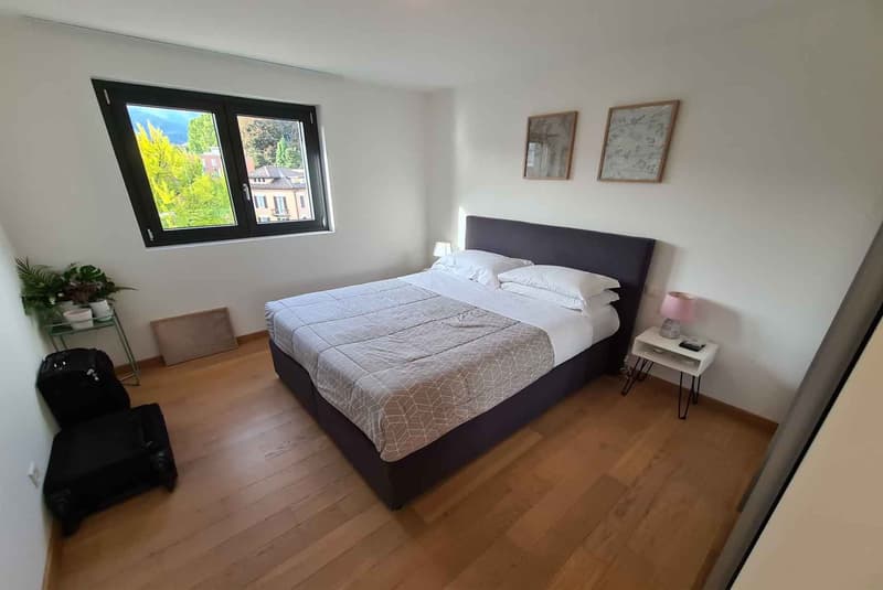 BELLISSIMO 2.5 LOCALI IN ZONA CENTRALE E SERVITA A MASSAGNO (5)
