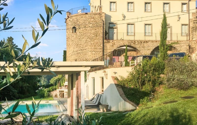 STRUTTURA RICETTIVA B&B IN IMMOBILE DI CHARME IN TOSCANA (2)