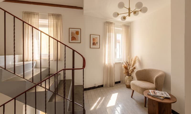 GRANDE CASA 7.5 LOCALI CON TERRAZZA E 2 POSTEGGI A LOPAGNO (4)