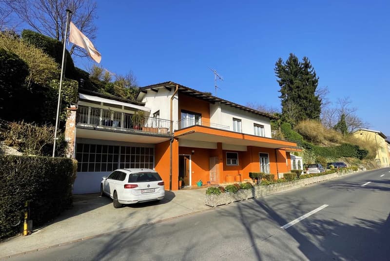 AFFARE - AMPIA CASA 8 LOCALI CON TERRAZZE A PONTE CREMENAGA (1)