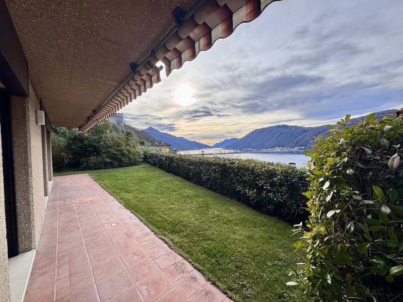 GRANDE VILLA 9 LOCALI CON VISTA LAGO IMPRENDIBILE A CAMPIONE (3)