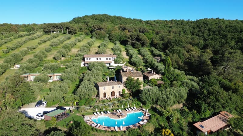 PROGETTO PER 10 ECO SUITE IN COLLINA SUL LAGO TRASIMENO (9)
