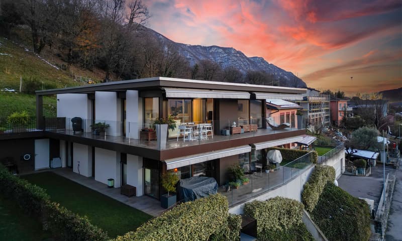 MAGNIFICO ATTICO 2.5 LOCALI CON TERRAZZA VISTA LAGO A ROVIO (7)