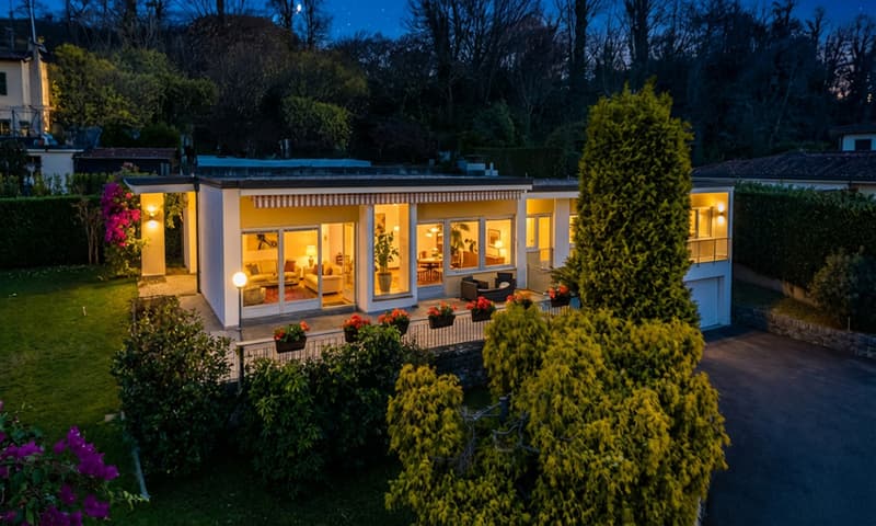 STUPENDA VILLA DI 5.5 LOCALI CON GRANDE GIARDINO A STABIO (1)