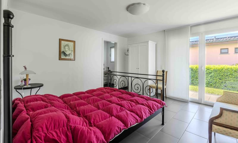 ESCLUSIVA VILLA 6.5 LOCALI CON PISCINA E GIARDINO A CADRO (6)