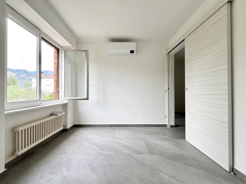 LUMINOSO 3.5 LOCALI COME NUOVO CON TERRAZZA A MENDRISIO (6)