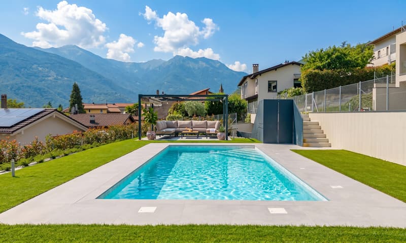 STUPENDO 5.5 LOCALI CON GIARDINO E PISCINA A PONTE CAPRIASCA (9)