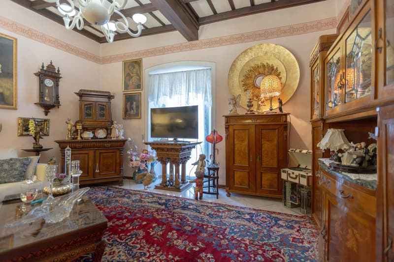 ROMANTICA VILLA STORICA 6.5 LOCALI CON CORTE A BRISSAGO (3)