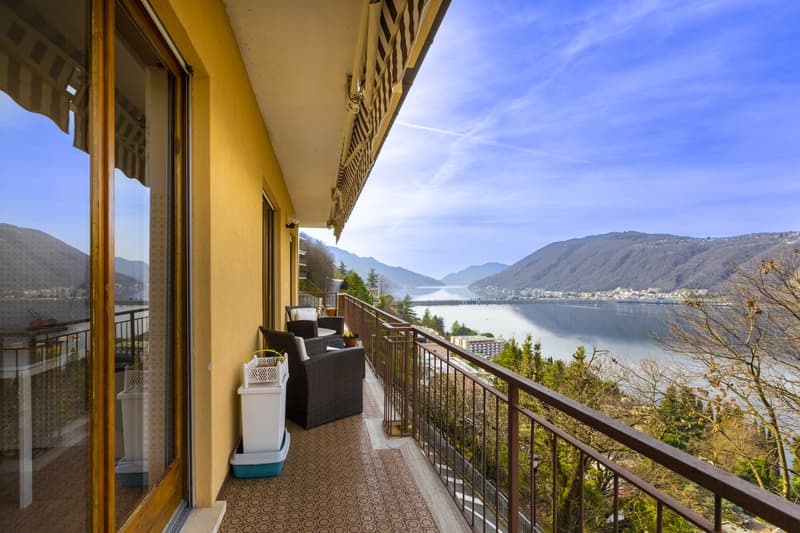 4.5 LOCALI CON VISTA LAGO IMPRENDIBILE A CAMPIONE D'ITALIA (4)