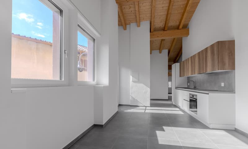 3.5 LOCALI DI NUOVA COSTRUZIONE CON BALCONE A LOPAGNO (2)