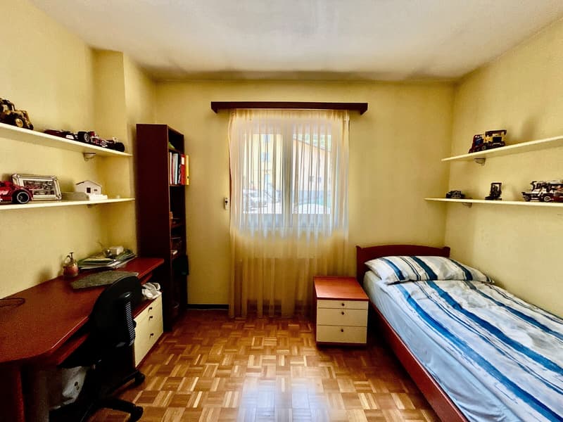 CASA INDIPENDENTE DI 5.5 LOCALI CON GIARDINO A MEZZOVICO (7)