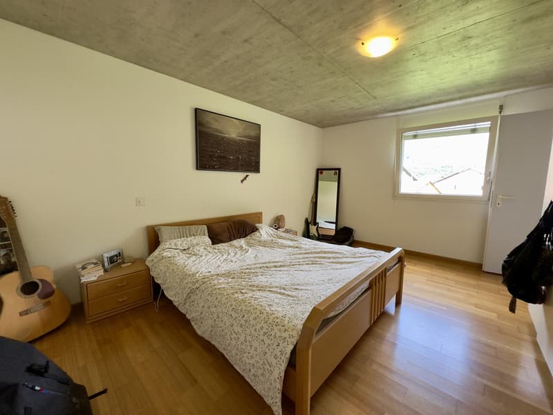 CASA UNIFAMILIARE DI 7 LOCALI CON AMPIO GIARDINO A GIORNICO (6)