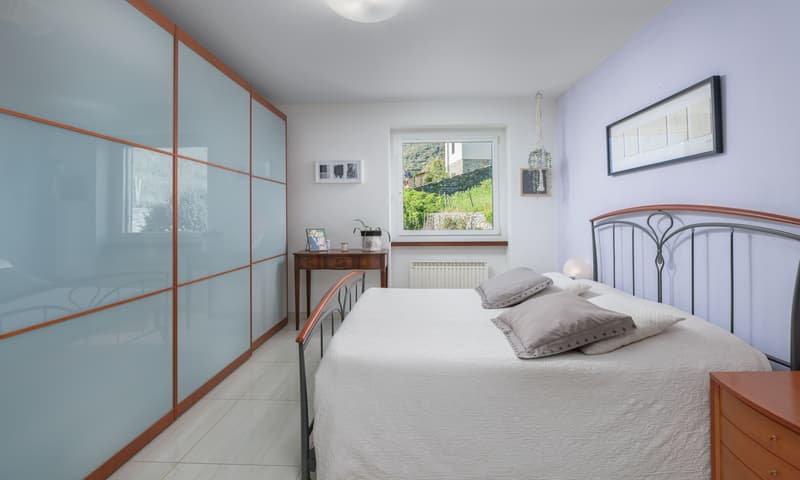 MERAVIGLIOSA CASA DI 6.5 LOCALI NEL VERDE NEL MALCANTONE (7)