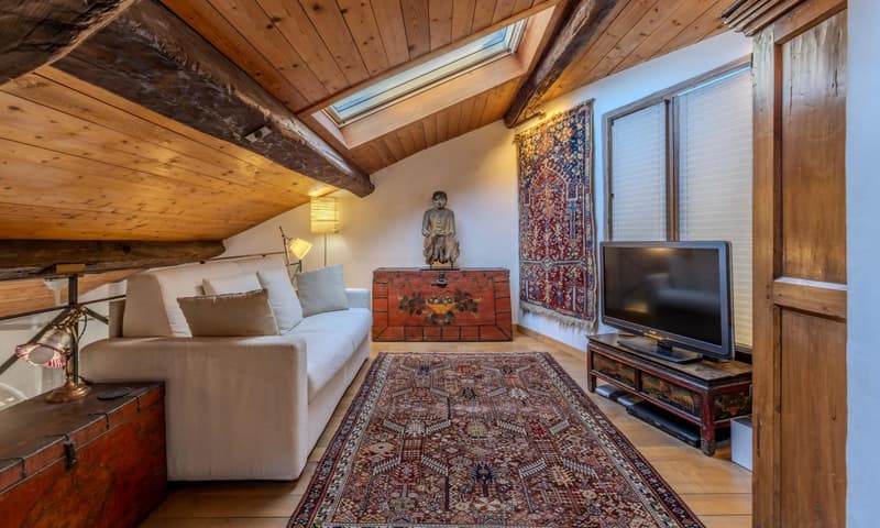 INCANTEVOLE CASA DI 5.5 LOCALI DI CHARME A CASTELROTTO (4)