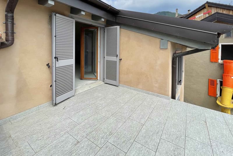 AMPIA CASA 6.5 LOCALI INTERAMENTE RISTRUTTURATA A MIGLIEGLIA (2)