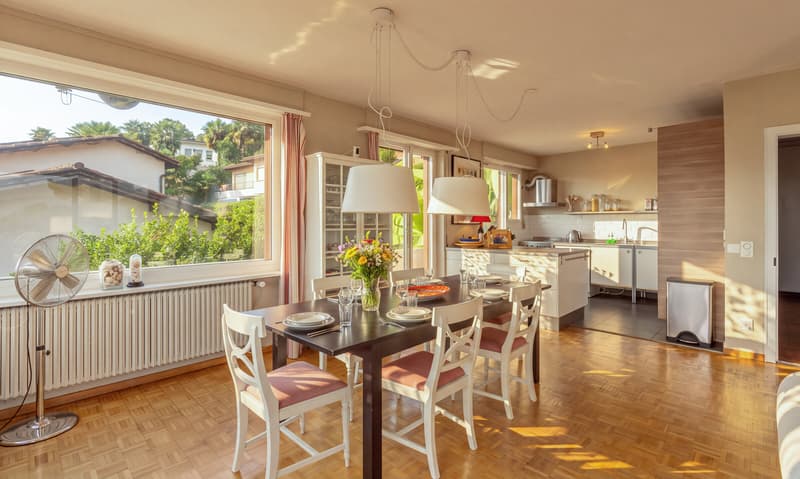VILLA 3.5 LOCALI DA RINNOVARE VISTA LAGO MOZZAFIATO AD AGNO (2)