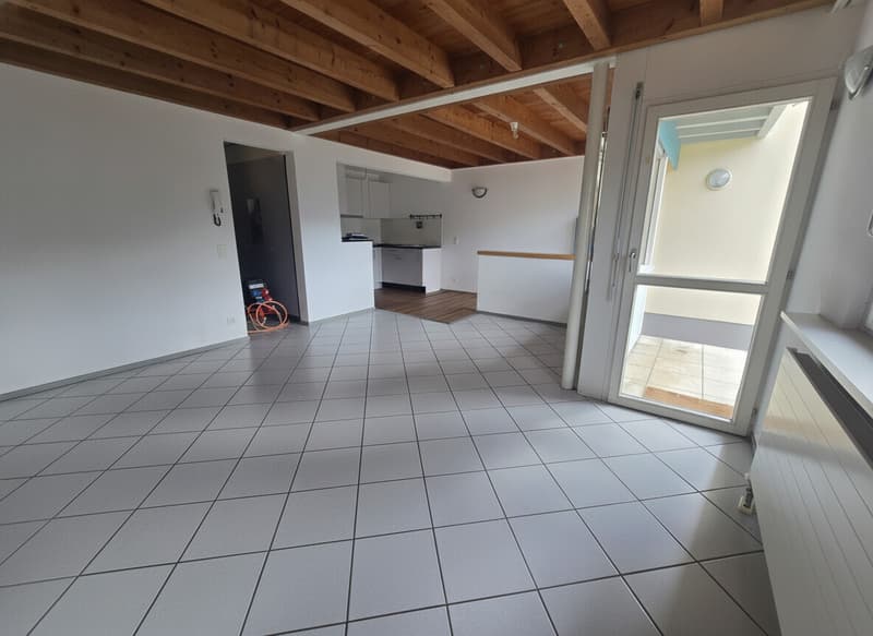 BELLA CASA A SCHIERA DI 4.5 LOCALI NEL VERDE A MONTEGGIO (4)