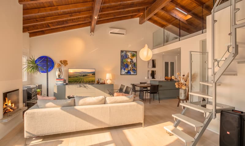 VILLA 5.5 LOCALI RINNOVATA CON VISTA LAGO APERTA A CAPOLAGO (2)
