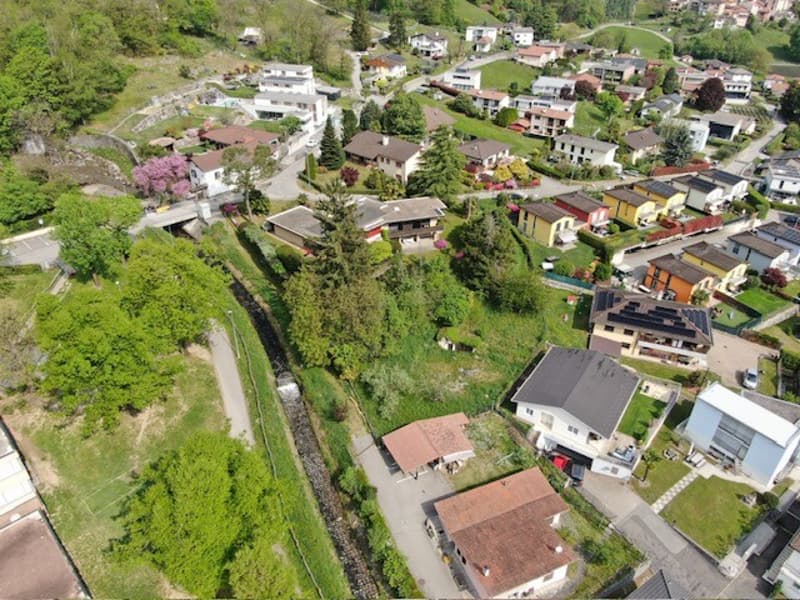 AMPIO TERRENO EDIFICABILE CON PROGETTO APPROVATO A MEZZOVICO (5)