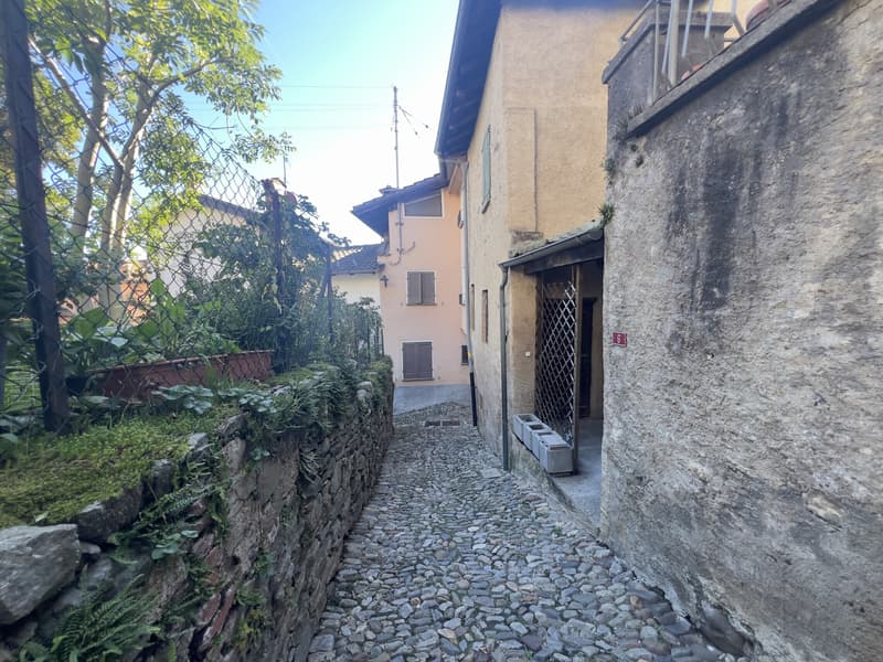 STORICA CASA DI NUCLEO DI 4 LOCALI CON MANSARDA A MIGLIEGLIA (2)