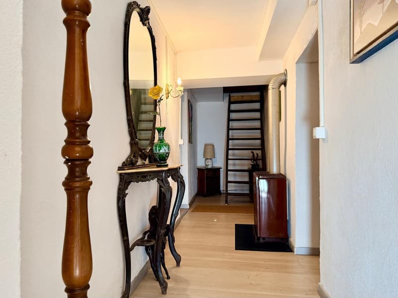 BELLISSIMA DIMORA STORICA DI 14 LOCALI NEL NUCLEO DI SESSA (8)