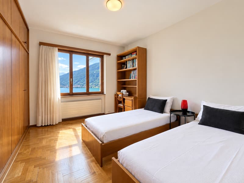 AFFITTASI 5.5 LOCALI CON GIARDINO E VISTA LAGO A MELANO (7)