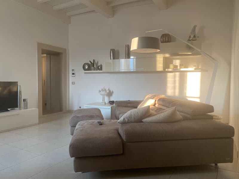 STRUTTURA RICETTIVA B&B IN IMMOBILE DI CHARME IN TOSCANA (8)