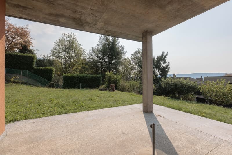 VILLA DI 6.5 LOCALI CON AMPIO GIARDINO E PRIVACY A CORTEGLIA (5)