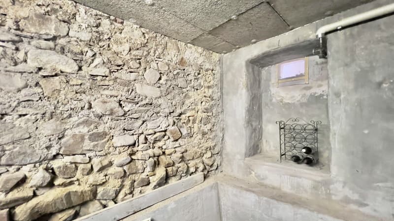 AFFARE - ACCOGLIENTE DUPLEX 3.5 LOCALI NEL CUORE DI PURASCA (8)