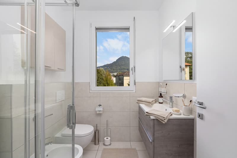 MODERNISSIMO ELEGANTE 3.5 LOCALI CON AMPIO BALCONE A BALERNA (7)
