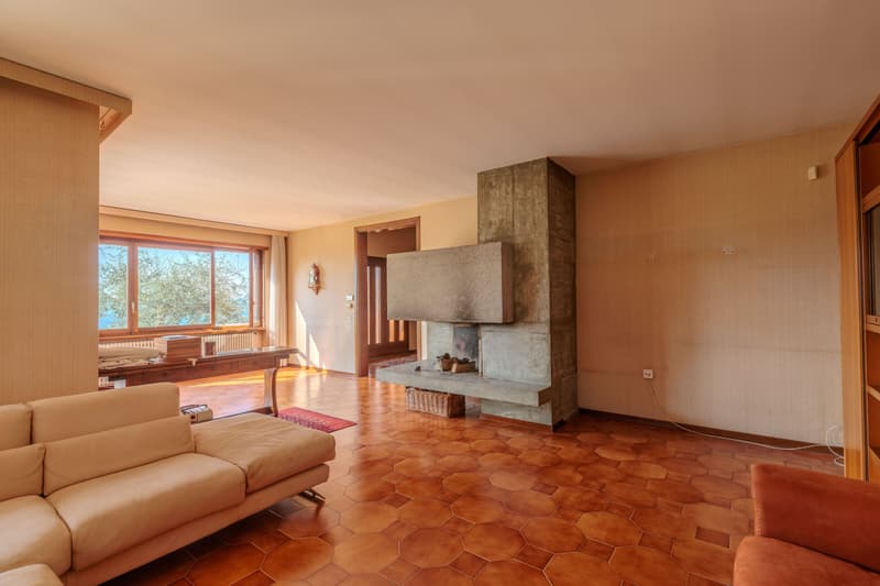 VILLA DI 6.5 LOCALI CON AMPIO GIARDINO E PRIVACY A CORTEGLIA (3)