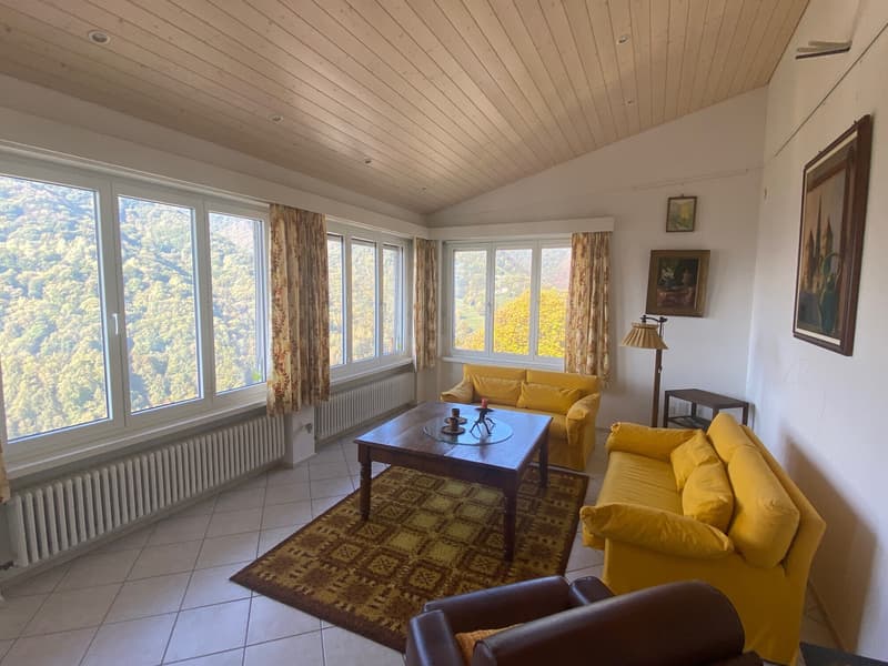 CASA DI 2 APPARTAMENTI CON VISTA PANORAMICA IN VAL DI MUGGIO (2)