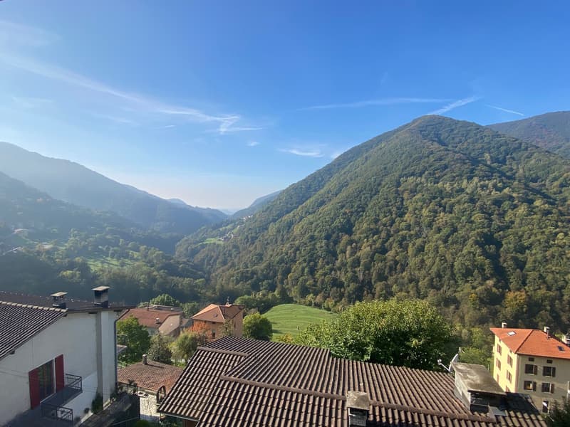 CASA DI 2 APPARTAMENTI CON VISTA PANORAMICA IN VAL DI MUGGIO (4)