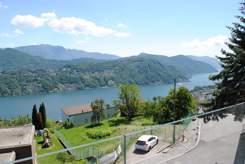 SPETTACOLARE E MODERNO ATTICO 4.5 VISTA LAGO A VERNATE (11)