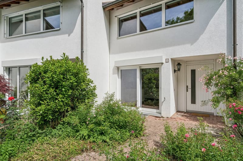 Grosszügiges Zuhause mit Garten, Cheminée und viel Privatsphäre (12)