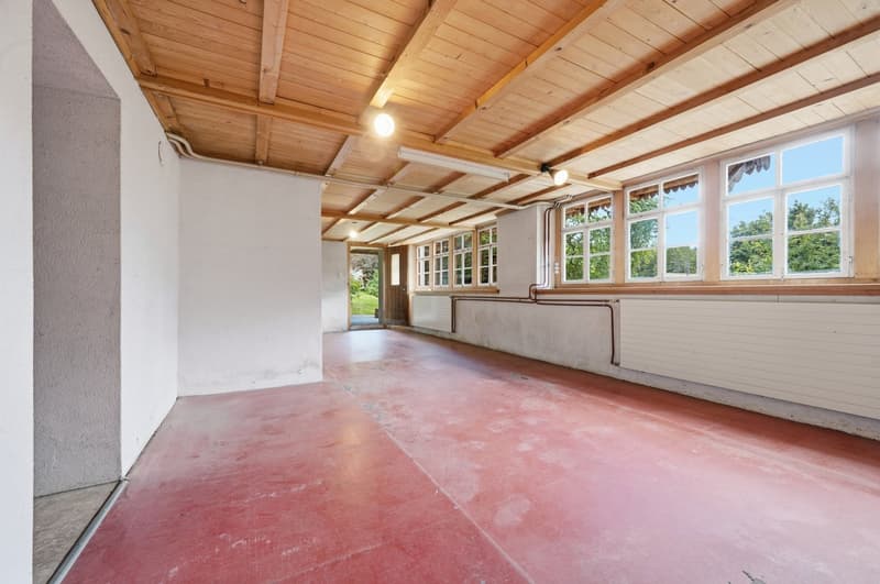 Charaktervolles 10.5 Zi.- Haus mit herrlichem Umschwung (17)