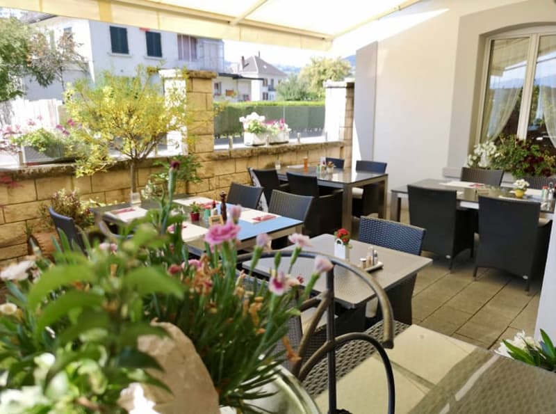 Traditional gastronomy property with living space and great potential (10)