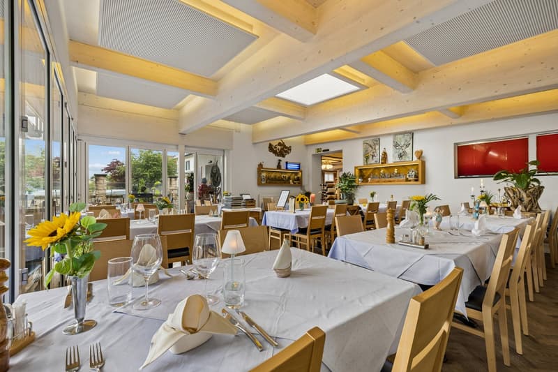 Traditional gastronomy property with living space and great potential (5)