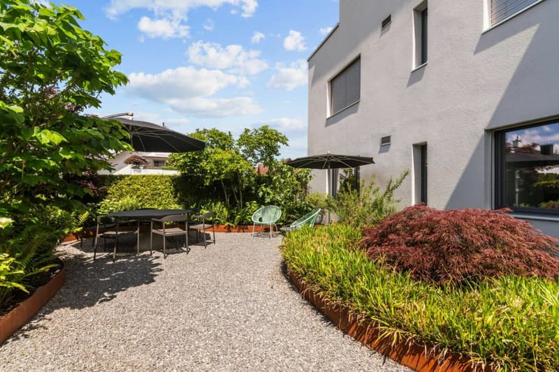 ENGELHOF | zentral, ruhig, seenah, exklusiver Garten, top Zustand, gehobener Ausbaustandard (2)
