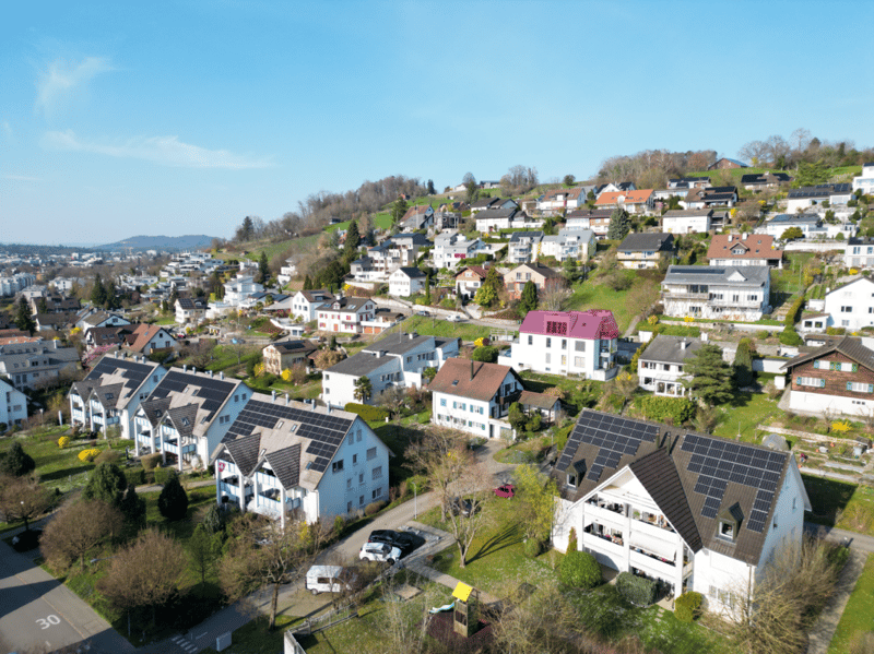 Habitation spacieuse avec vue panoramique sur Bachenbülach (13)