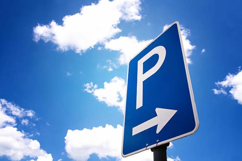 Motorrad-Parkplätze Am Zentrum (1)