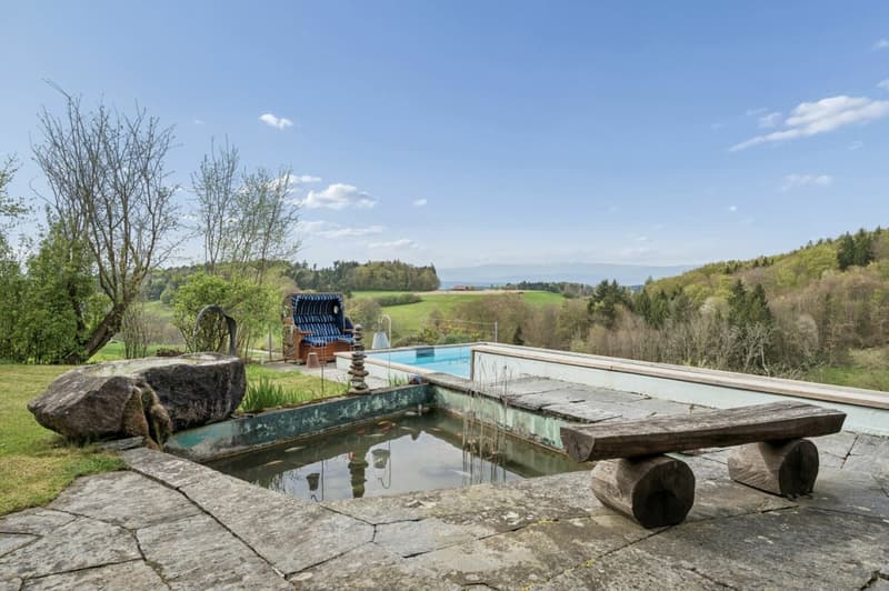 Terrasse mit Blick ins Grüne