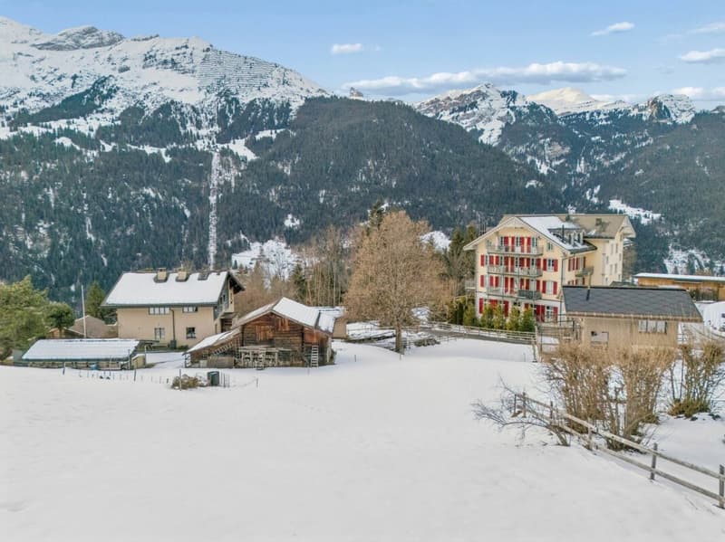 Bauland an Hanglage