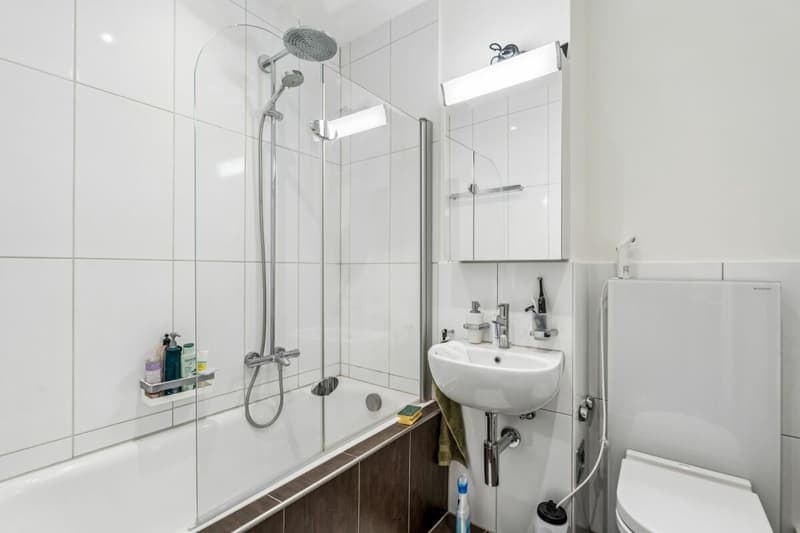 Badezimmer mit Badewanne