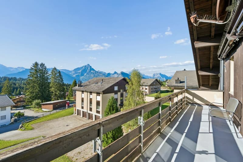 Balkon mit wunderbarer Bergsicht