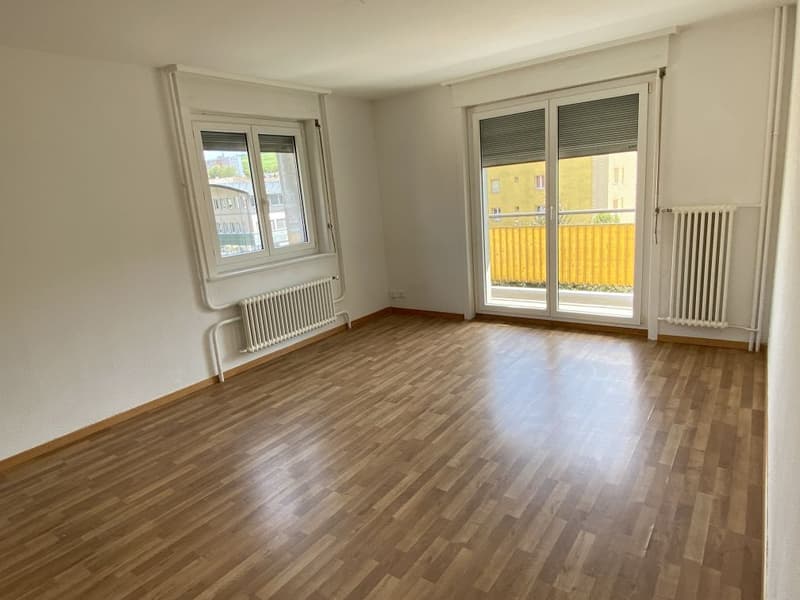 Spacieux appartement 4.5 pièces avec balcon ! (6)