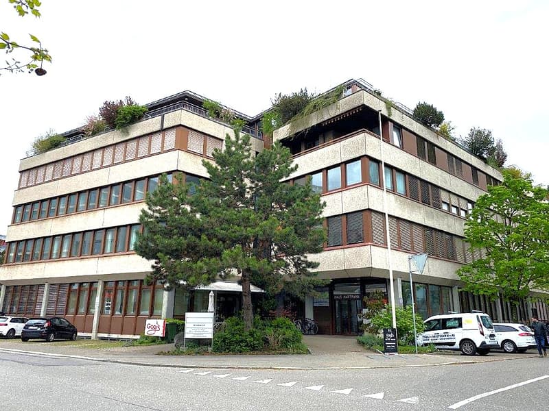 Moderne Büro- und Lagerräume in Glattbrugg - vis-a-vis Bahnhof Glattbrugg (1)