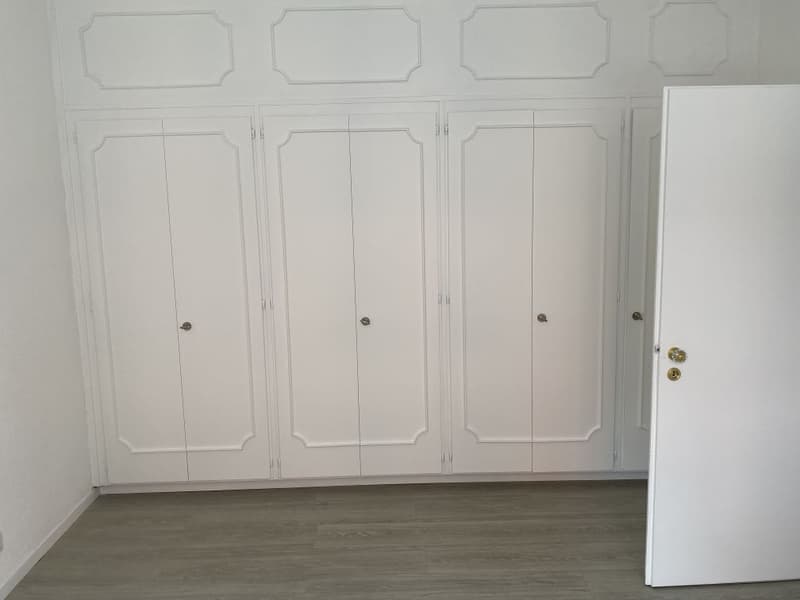 Geräumige 4.5-Zimmer-Wohnung im Herzen von Tramelan (9)
