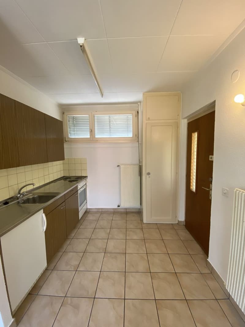 Delizioso appartamento di 2.5 locali con balcone a Champlan (Grimisuat) (1)